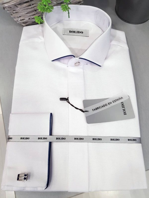 Camisa blanca de ceremonia con filo azul CAM34 - Conecta Moda Joven Granada