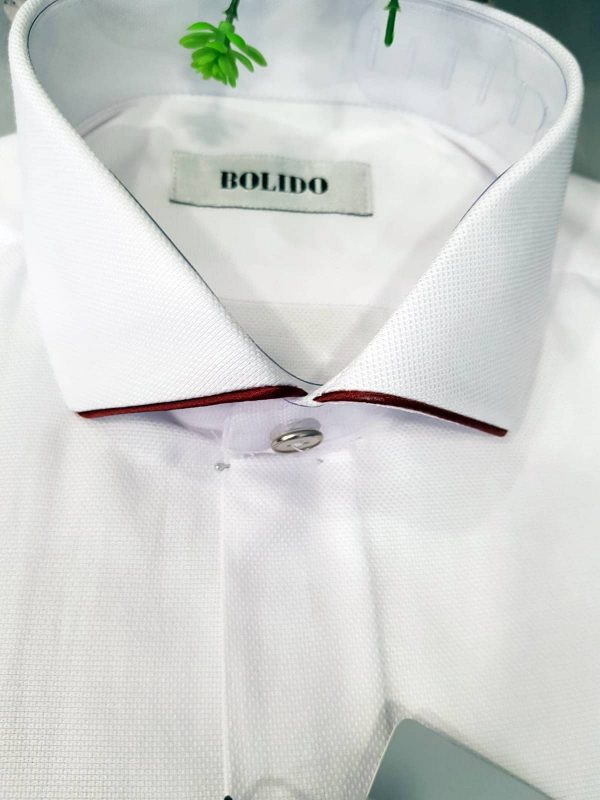 Camisa blanca de ceremonia con filo rojo CAM36 - Conecta Moda Joven Granada