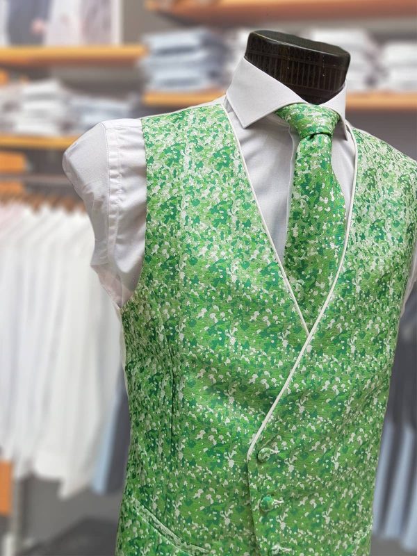 Chaleco estampado verde para traje CHA30 - Conecta Moda Joven accesorios para traje Granada