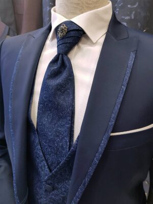 Traje de ceremonia azul marino solapa cachemir con chaleco TRC77 - Conecta Moda Joven trajes de hombre en Granada
