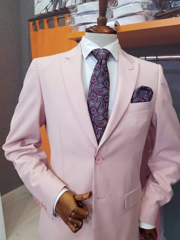 Traje rosa claro TRL51 - Conecta Moda Joven trajes de hombre en Granada