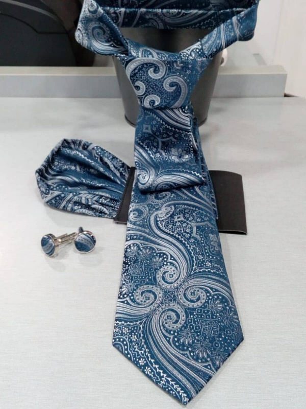Corbata azul con dibujo con pañuelo Conecta Moda Joven Granada